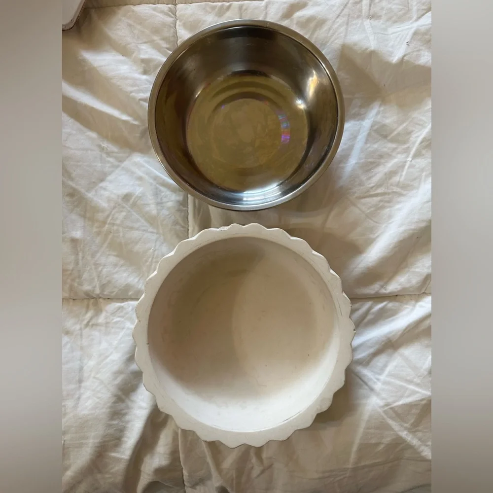Boots & Barkley Small Pet Bowl, Concrete Outer Bowl with Stainless Steel Bowl